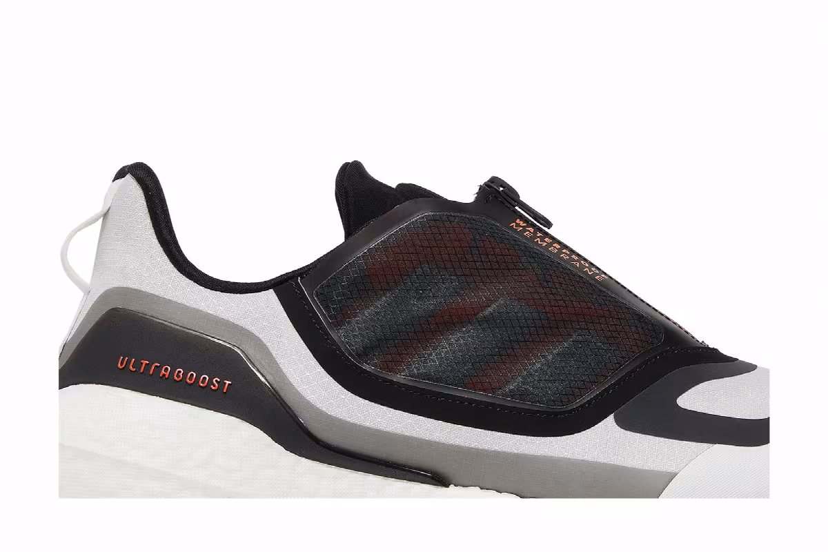 adidas UltraBoost 22 GORE-TEX Dash Grey Impact Orange, view 3