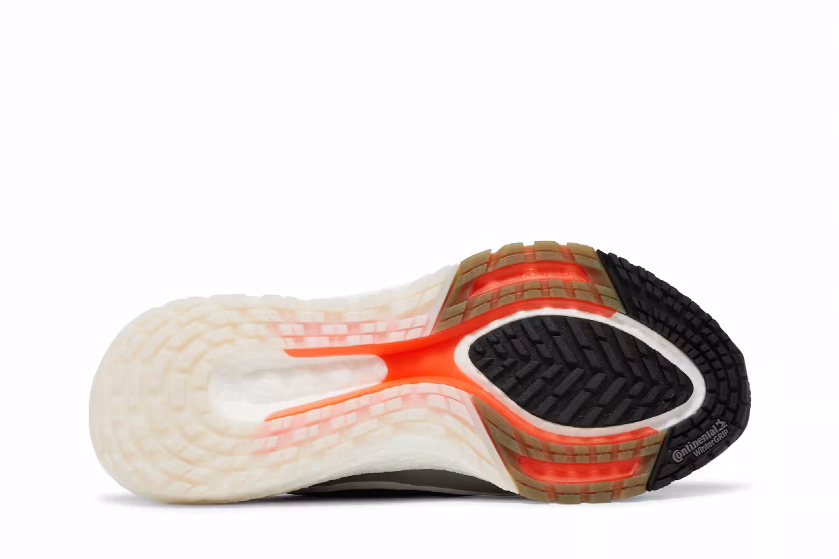 adidas UltraBoost 22 GORE-TEX Dash Grey Impact Orange, view 5
