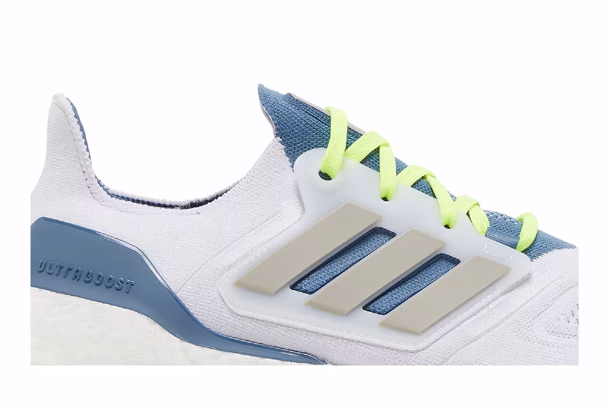 adidas UltraBoost 22 White Linen Green, view 3