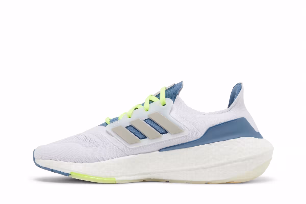 adidas UltraBoost 22 White Linen Green, view 4