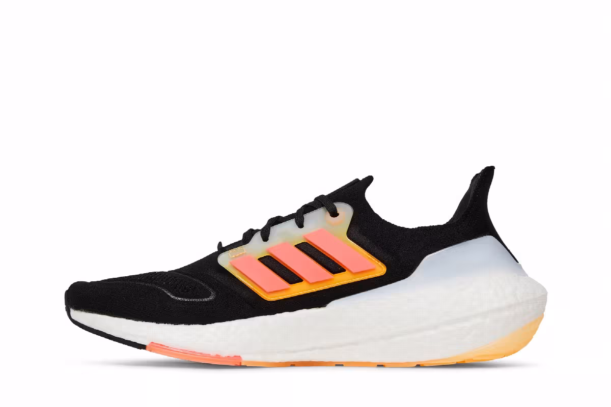 adidas UltraBoost 22 Black Flash Orange, view 4