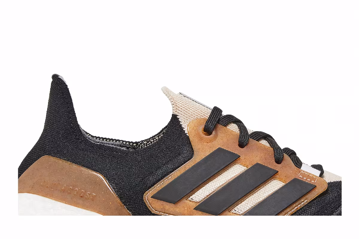 Adidas UltraBoost 22 Made With Nature Black Wonder Taupe, view 3