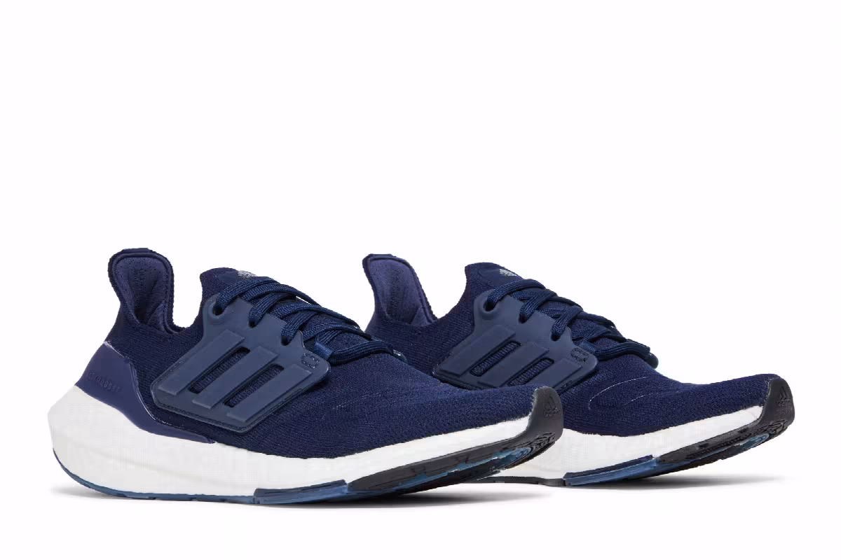 adidas Women's UltraBoost 22 Collegiate Navy, view 9