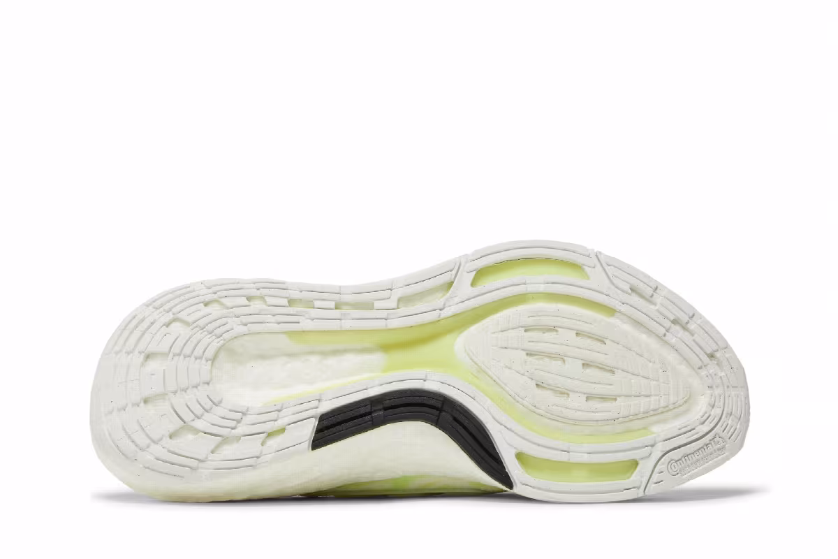 Adidas Women's UltraBoost 22 Almost Lime, view 5