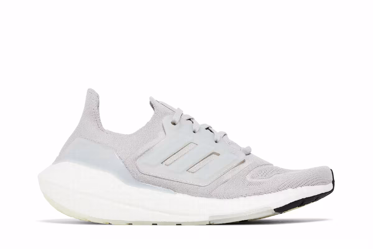Adidas Women's UltraBoost 22 Triple Grey, view 2