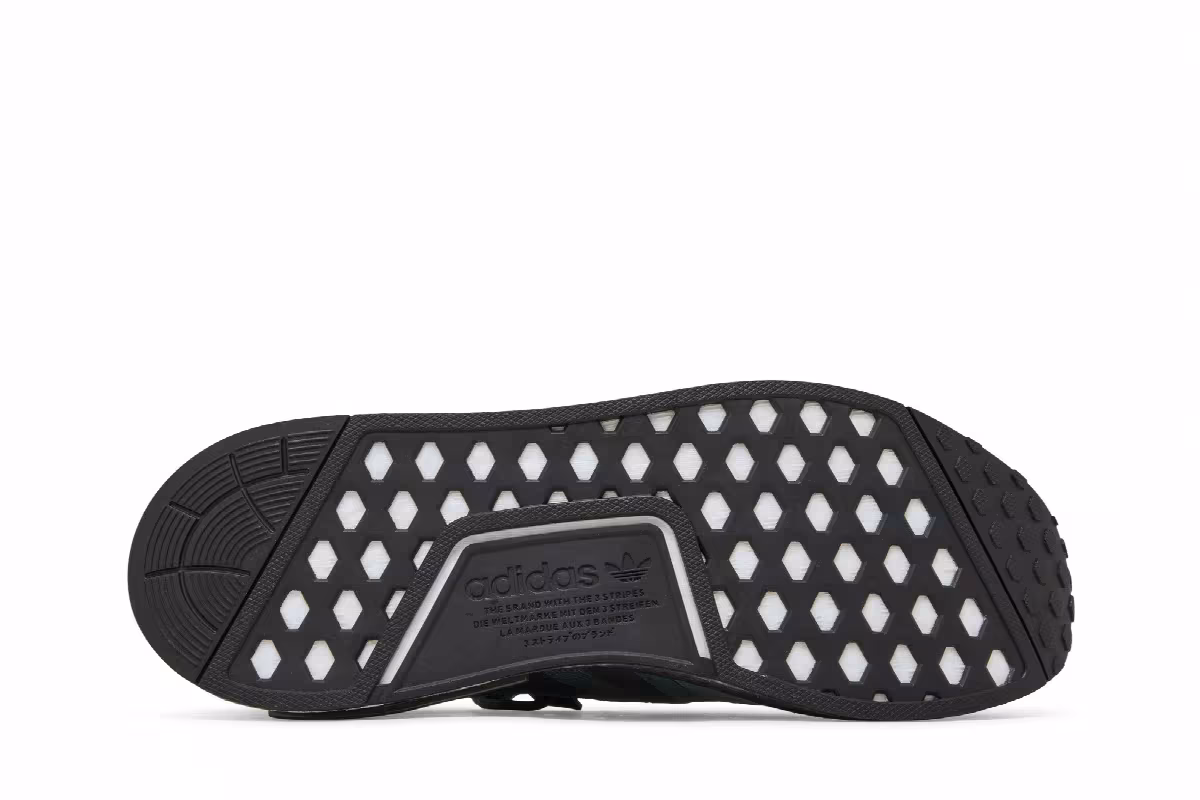 adidas NMD_R1 Tech Emerald Black, view 5