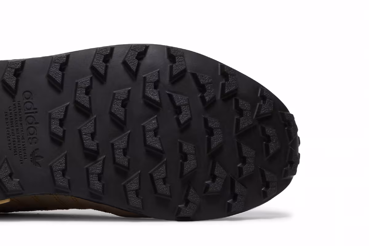 Marvel x adidas NMD_R1 Trail Groot, view 6