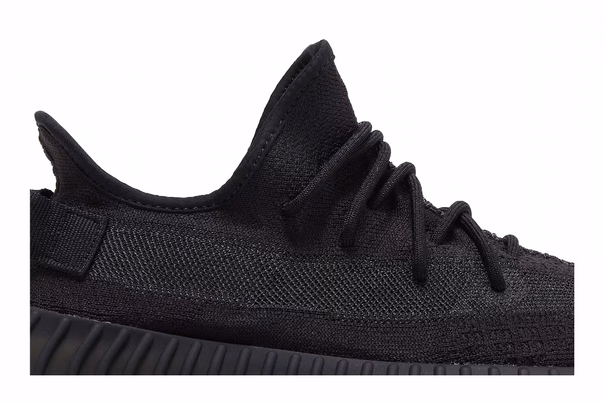 adidas Yeezy Boost 350 V2 Onyx, view 3