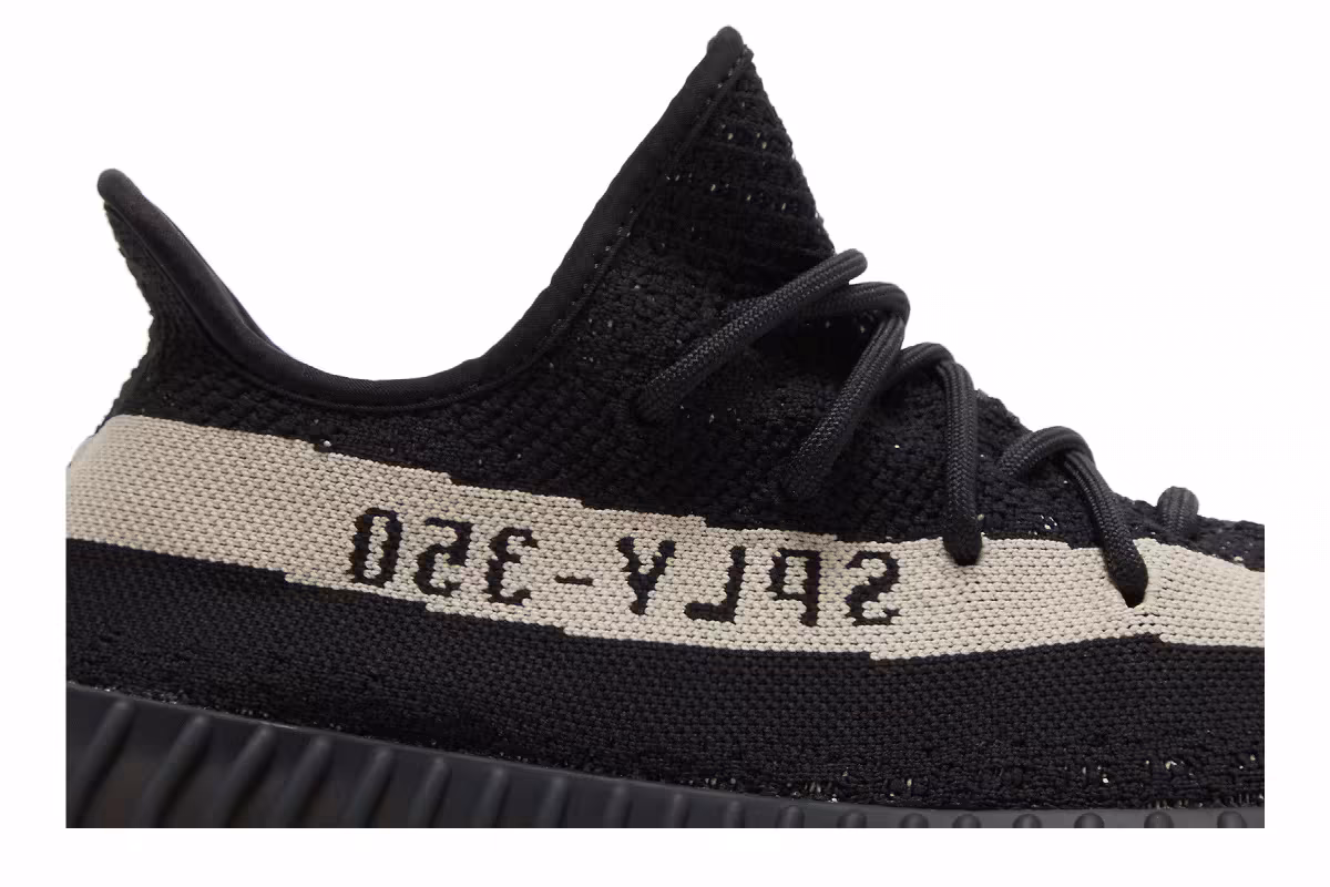 adidas Yeezy Boost 350 V2 Oreo, view 3