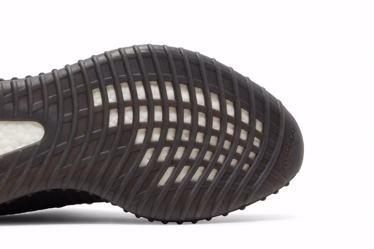 adidas Yeezy Boost 350 V2 Oreo, view 6