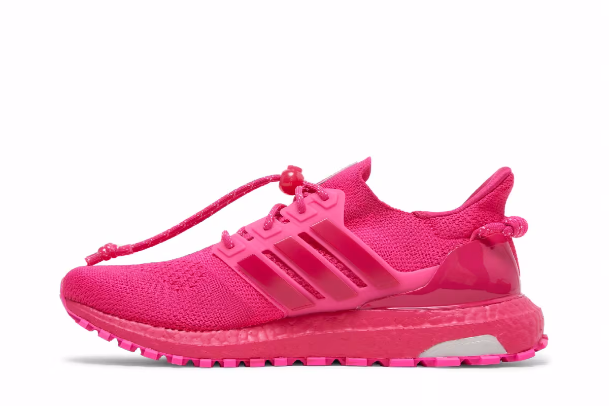 Ivy Park x adidas UltraBoost OG Ivy Heart, view 4