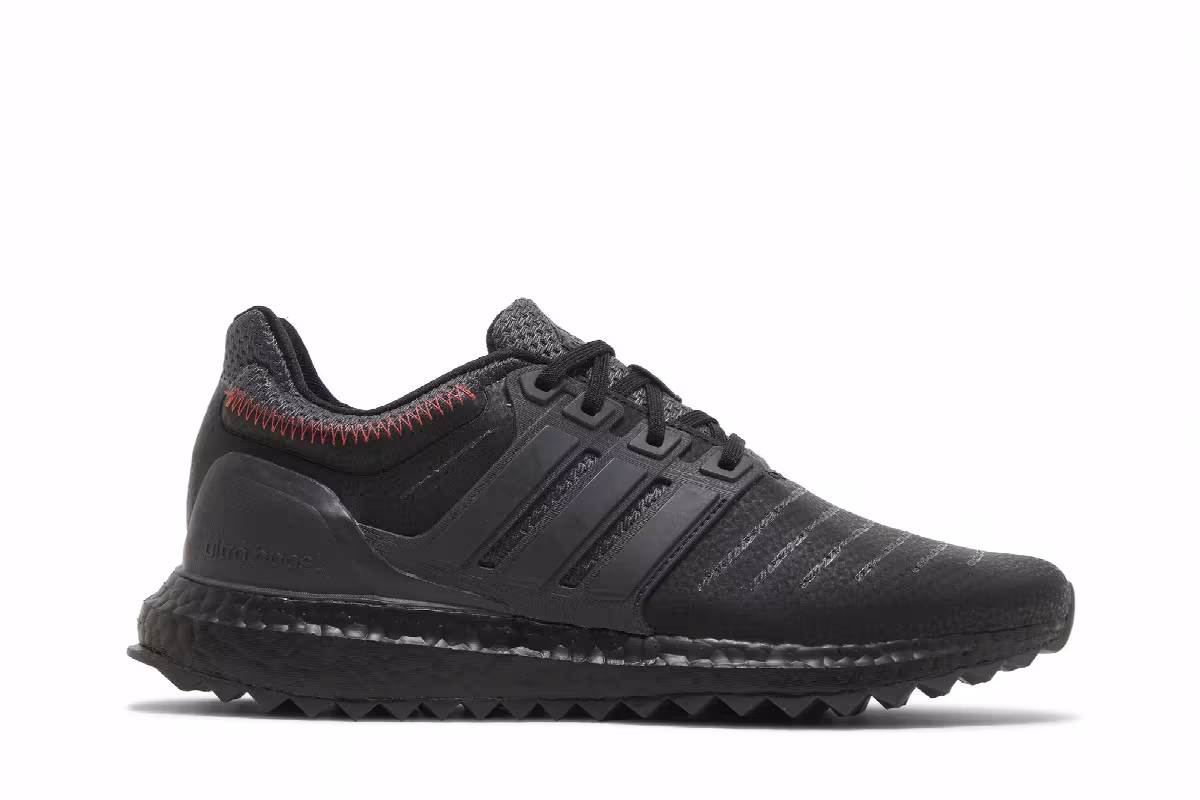 adidas UltraBoost DNA 22 Black Carbon, view 2