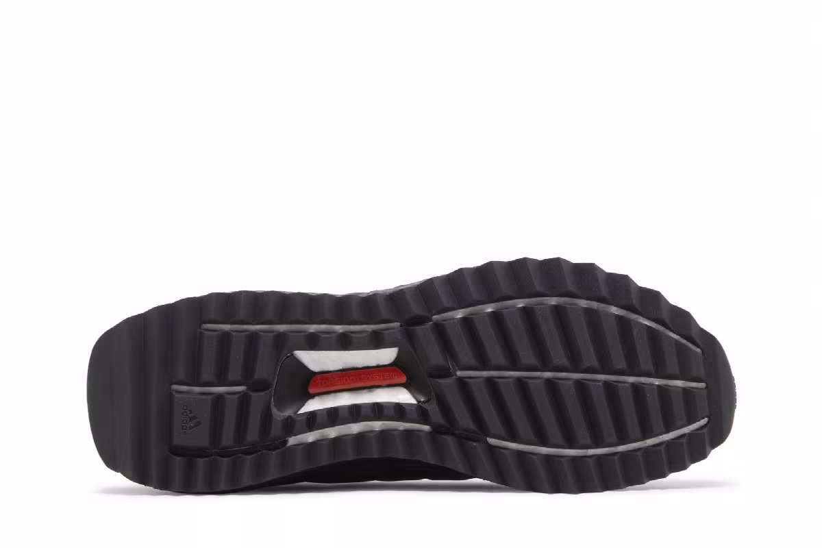 adidas UltraBoost DNA 22 Black Carbon, view 5