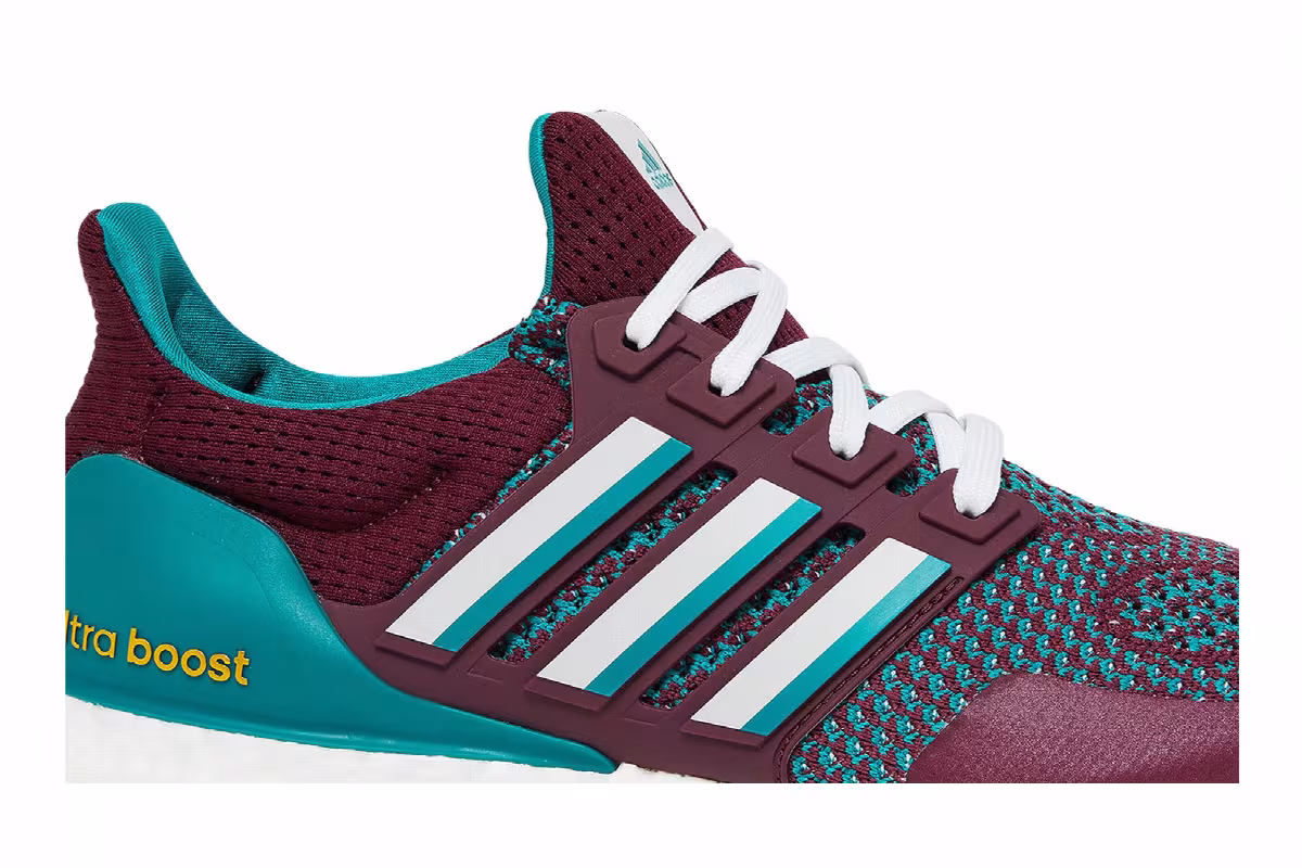 Disney x adidas UltraBoost 1.0 DNA The Mighty Ducks - Jesse Hall, view 3