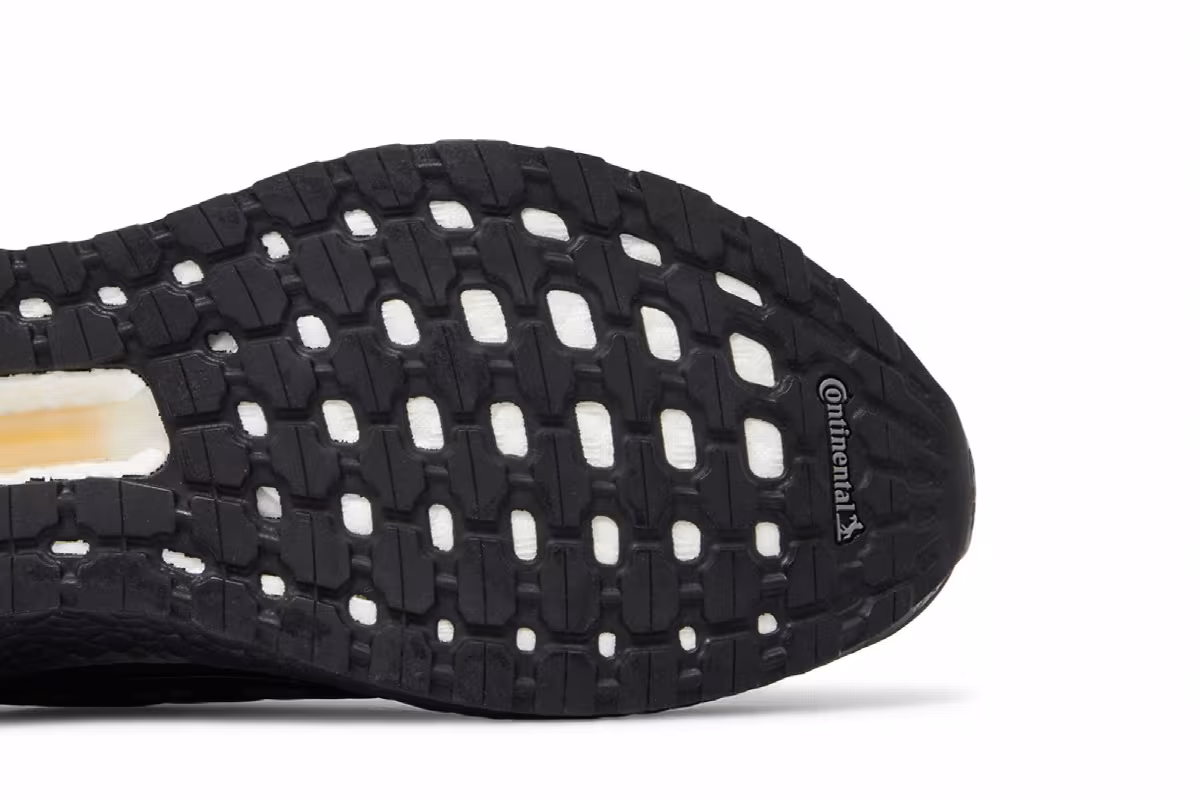 Adidas UltraBoost 19.5 DNA Black Carbon, view 6