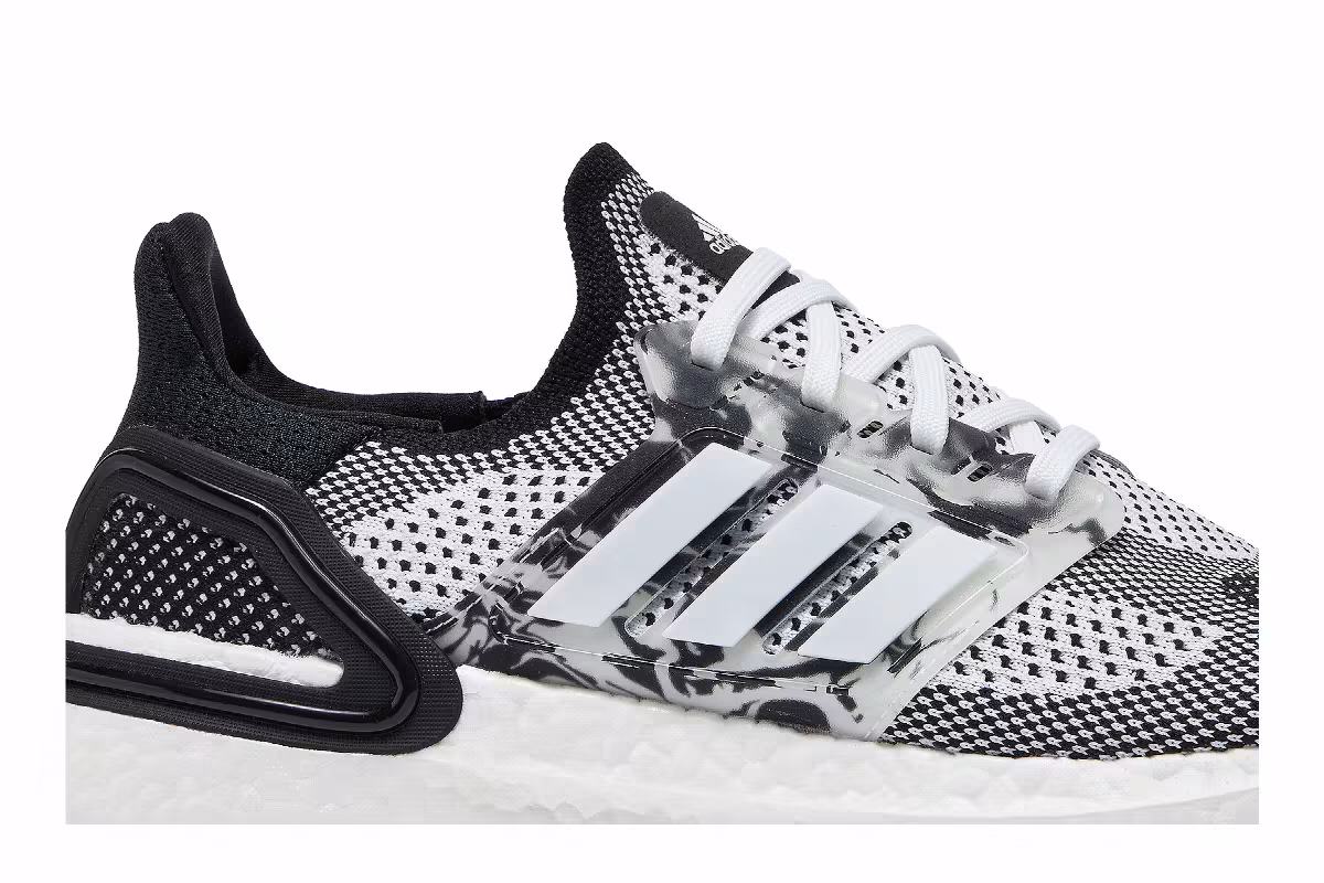 adidas UltraBoost 19.5 DNA White Black, view 3