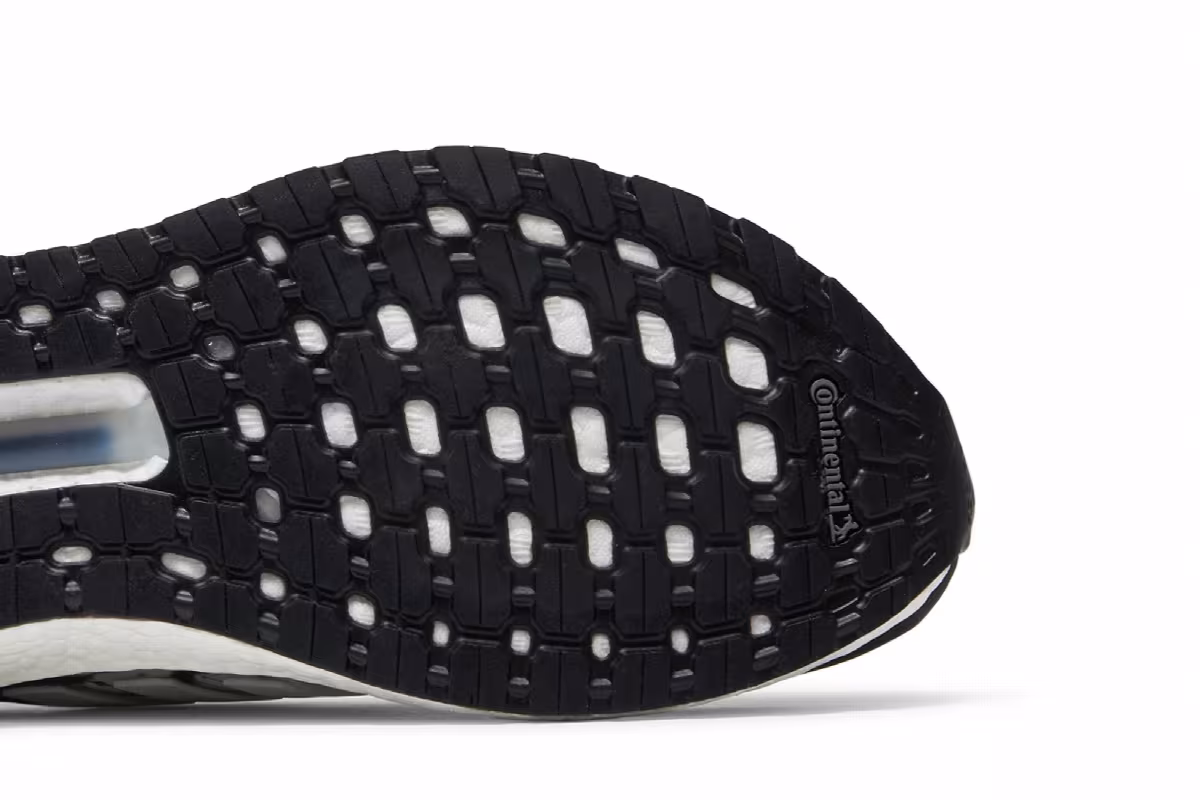 adidas UltraBoost 19.5 DNA White Black, view 6