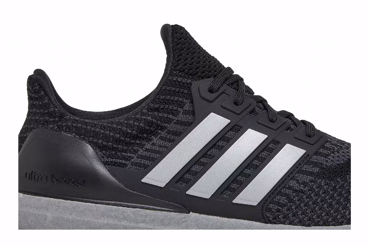 adidas UltraBoost 5.0 DNA Black Silver Metallic, view 3