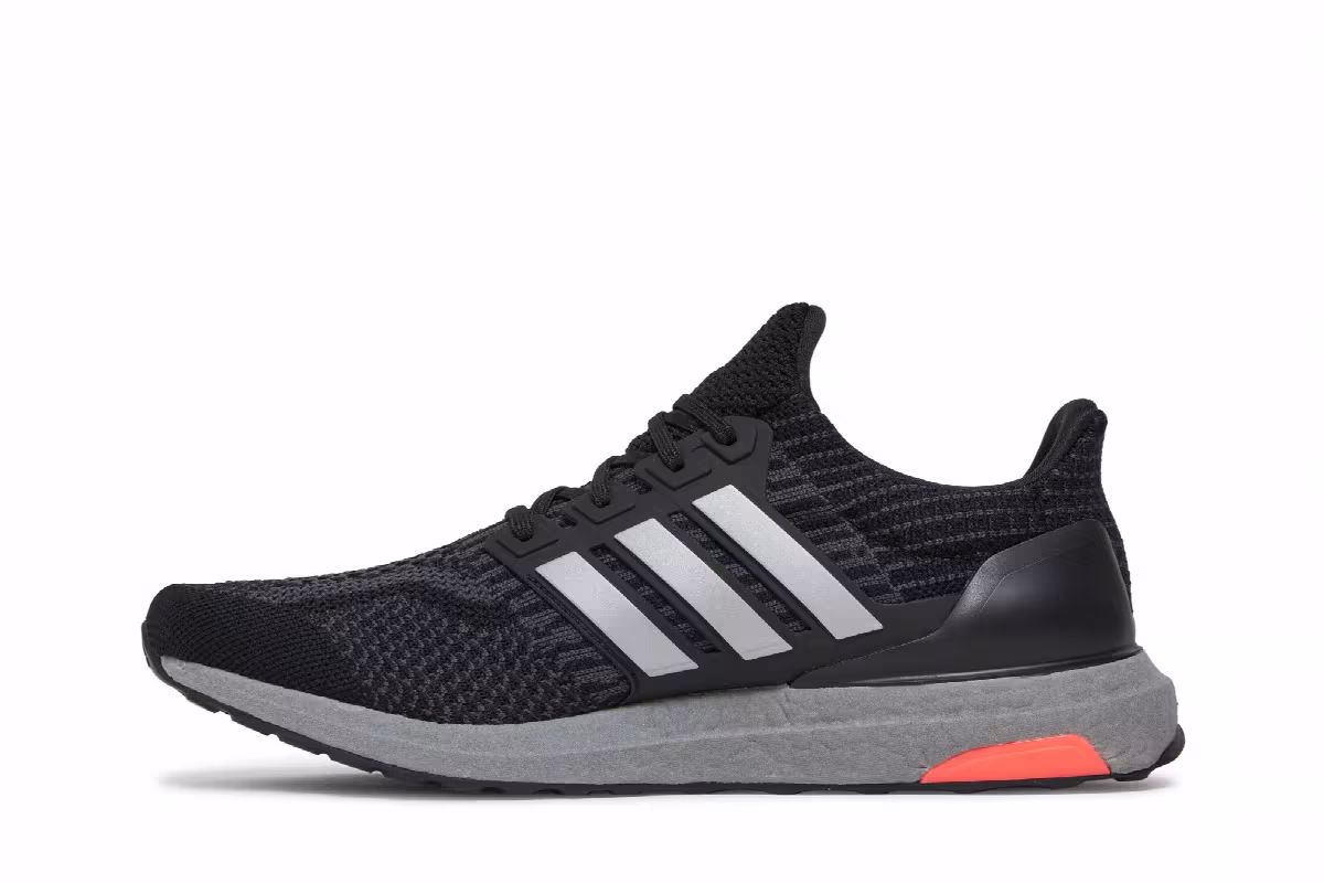 adidas UltraBoost 5.0 DNA Black Silver Metallic, view 4