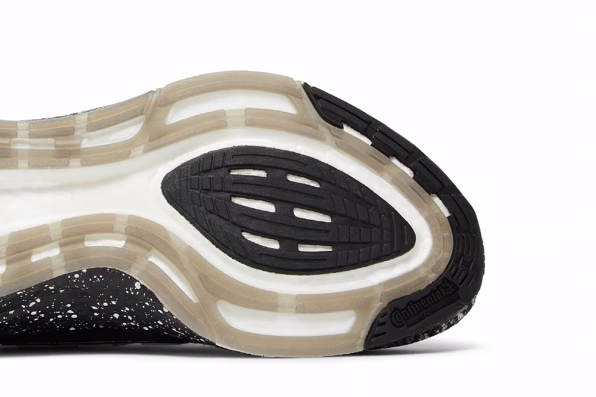 adidas UltraBoost 22 Black White Speckled, view 6