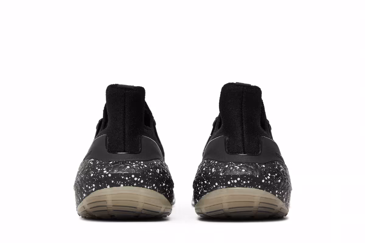 adidas UltraBoost 22 Black White Speckled, view 7