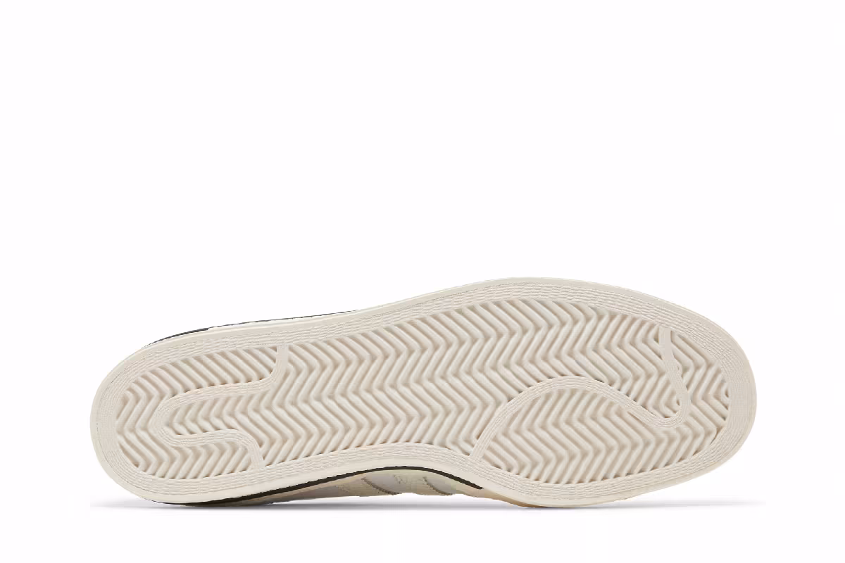Invincible x Neighborhood x adidas Campus 15th Anniversary - White, view 5
