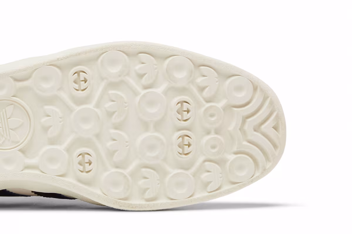 Gucci x adidas Gazelle White, view 6