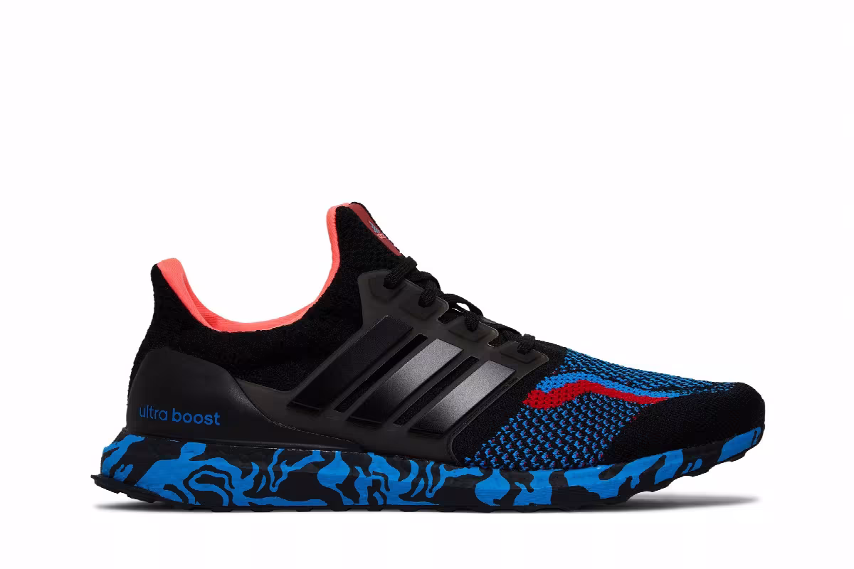 adidas UltraBoost 5.0 DNA Black Vivid Red, view 2