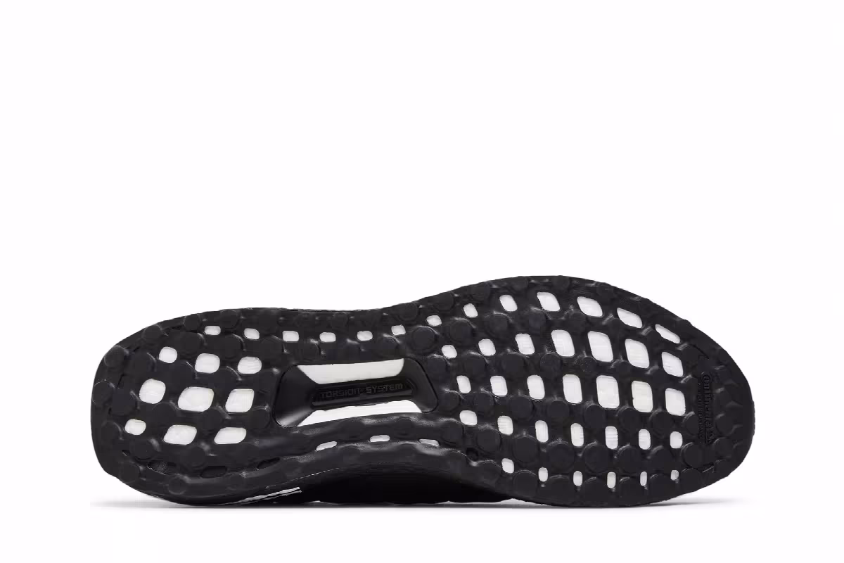 adidas UltraBoost 5.0 Black White, view 5