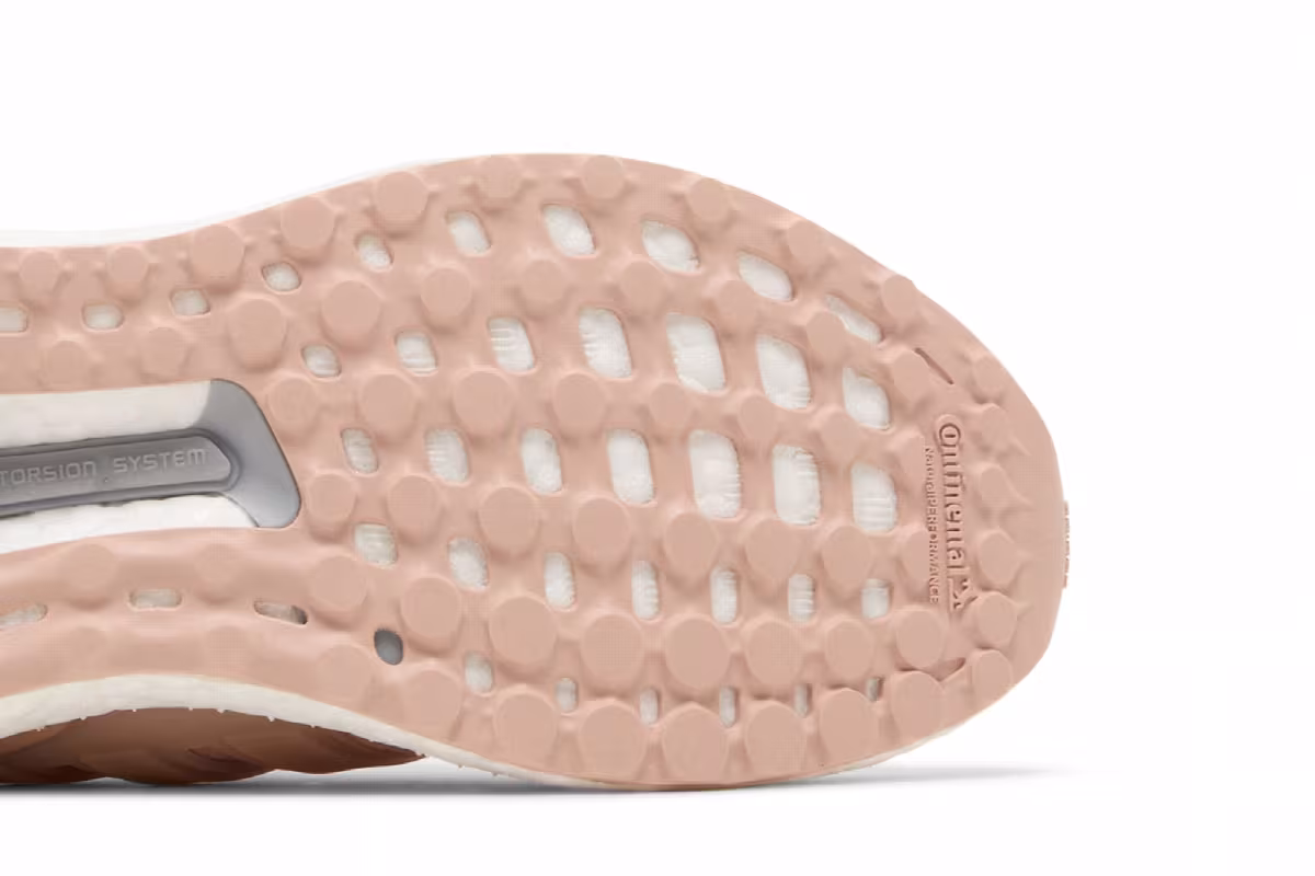 adidas Women's UltraBoost 5.0 DNA Ash Pearl, view 6