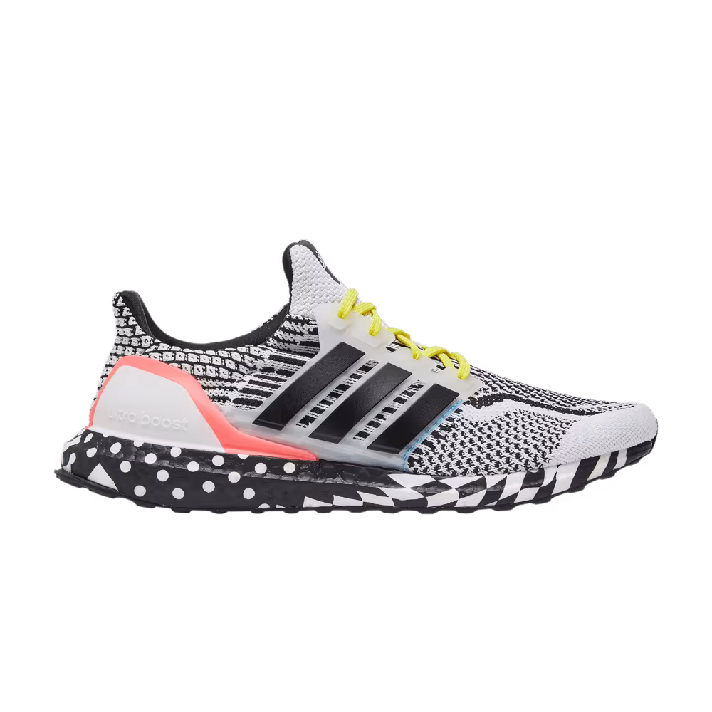 adidas UltraBoost 5.0 DNA Multi Pattern - White Black
