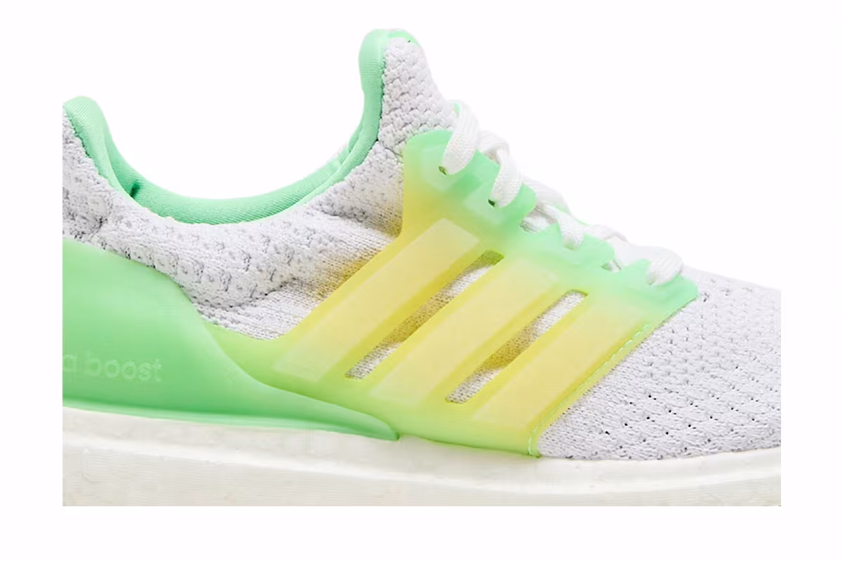 adidas UltraBoost 5.0 DNA J White Beam Green, view 3