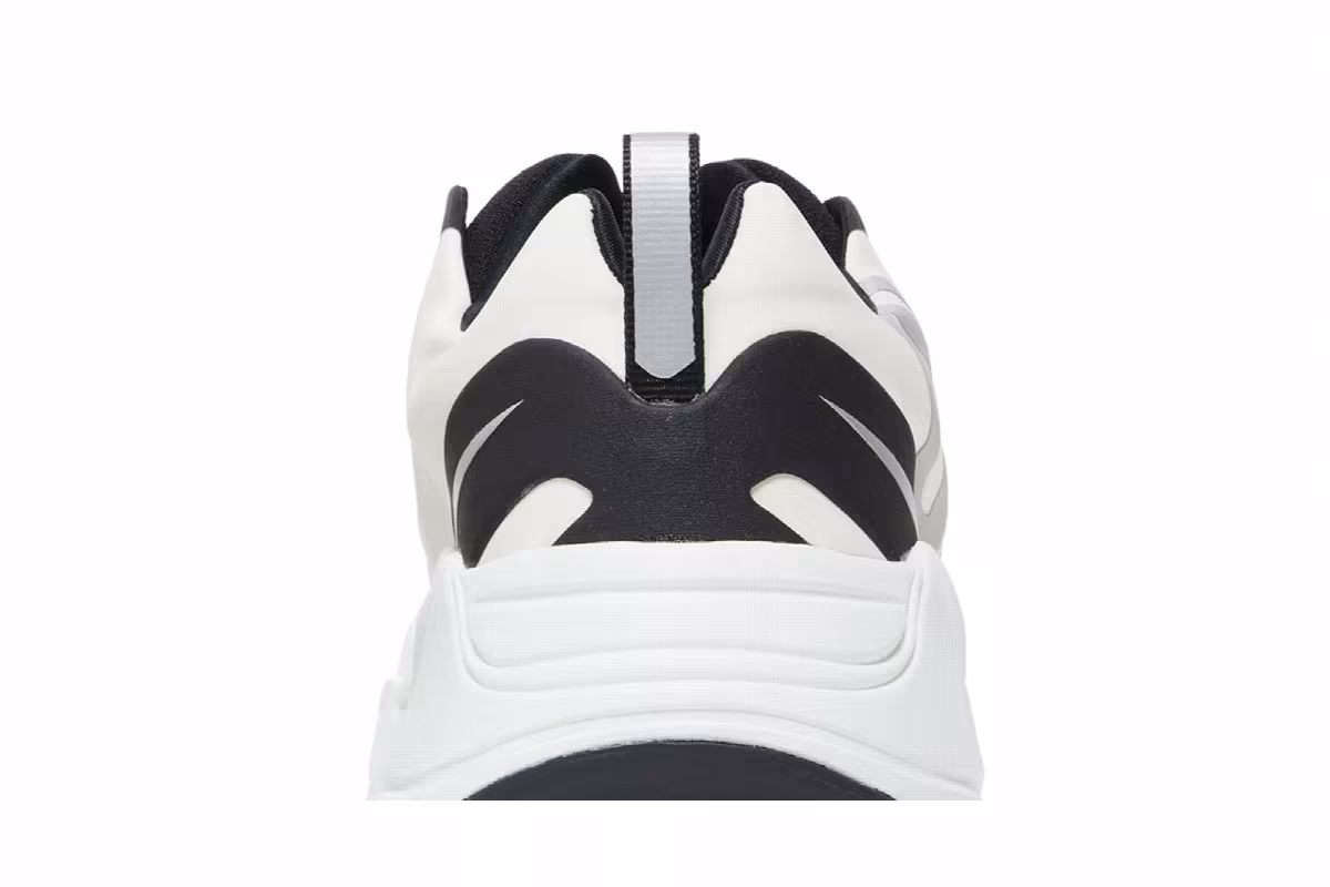 adidas Men's Yeezy Boost 700 MNVN Laceless Analog, view 8