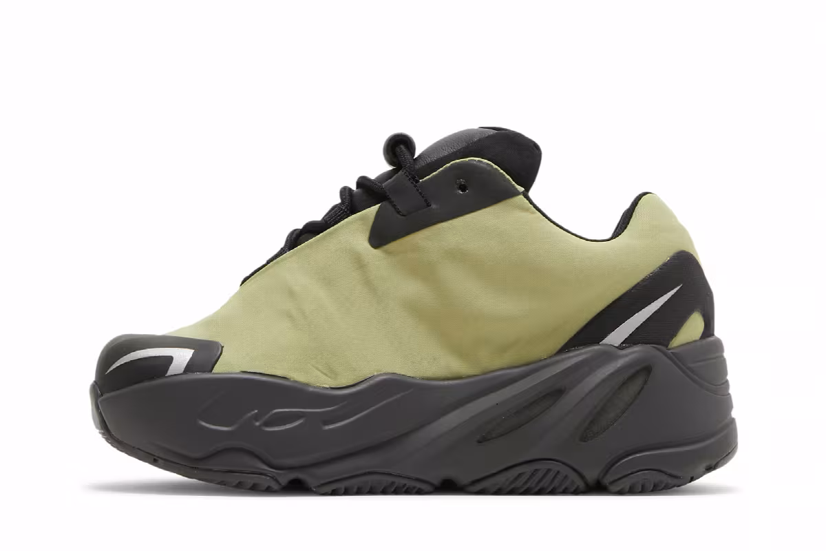 adidas Yeezy Boost 700 MNVN Infants Resin, view 4