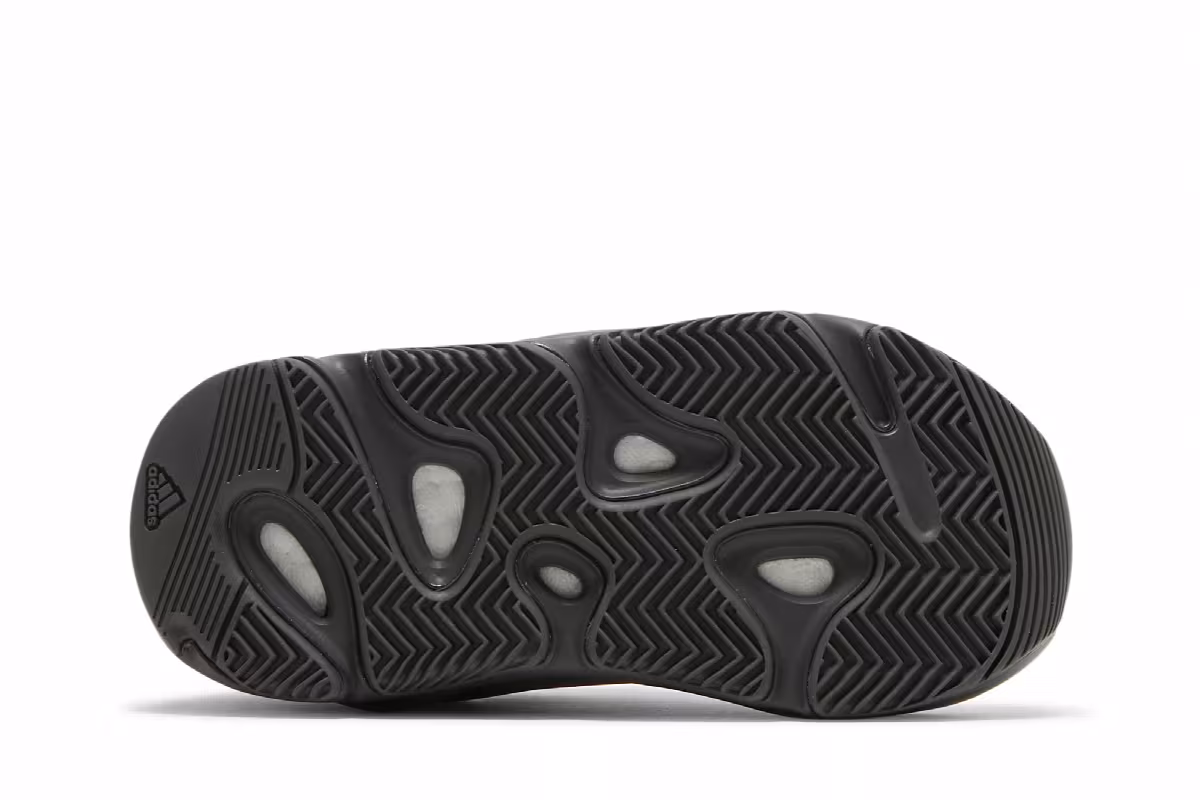 adidas Yeezy Boost 700 MNVN Infants Resin, view 5