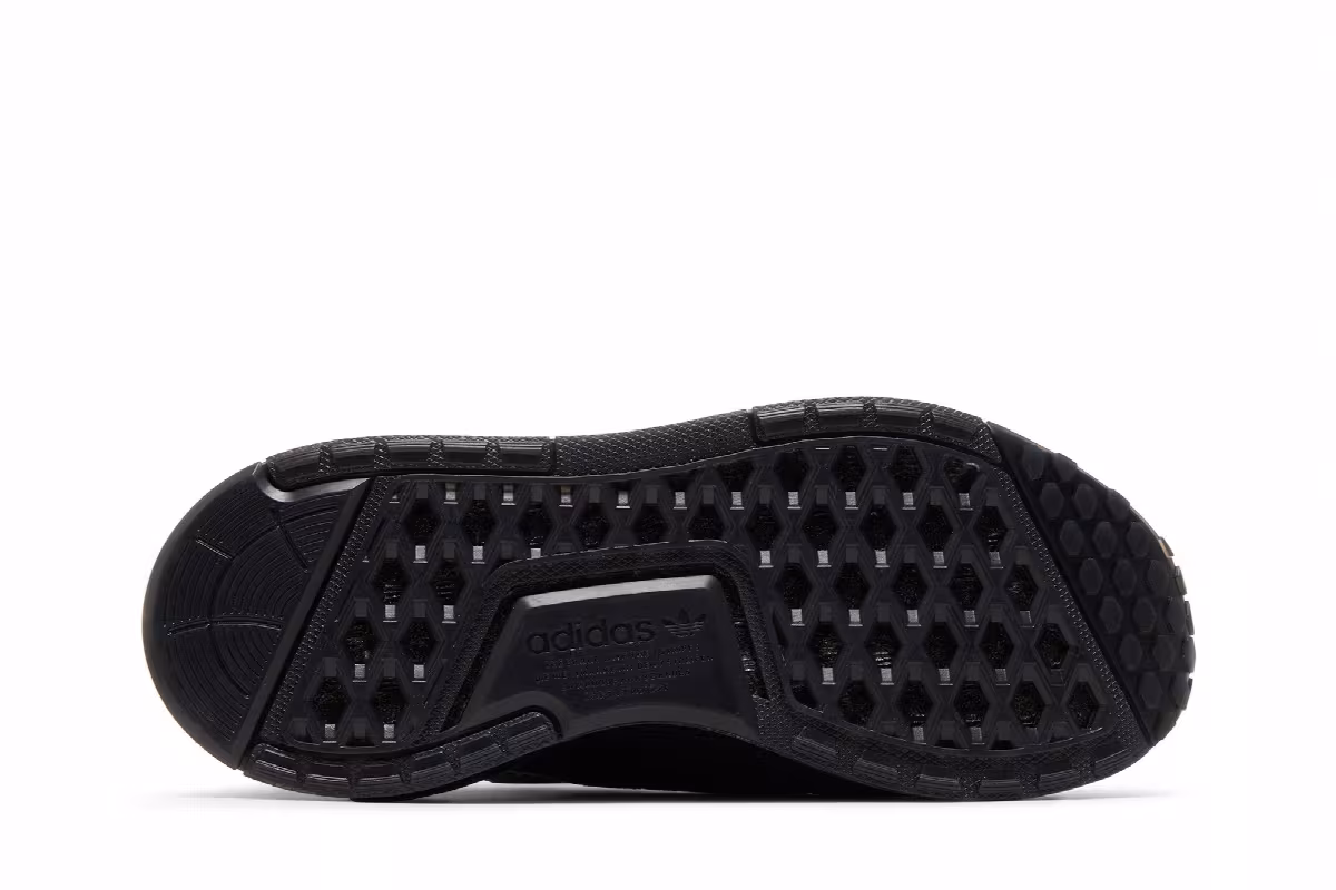 adidas NMD_V3 J Triple Black, view 5