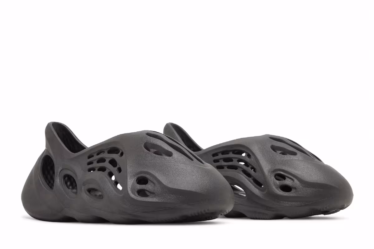 adidas Yeezy Foam Runner Onyx, view 9