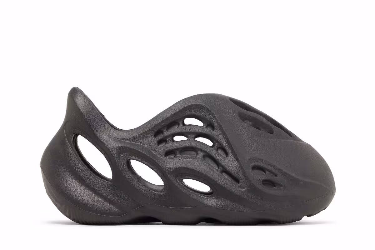 adidas Yeezy Foam Runner Infants Onyx, view 2