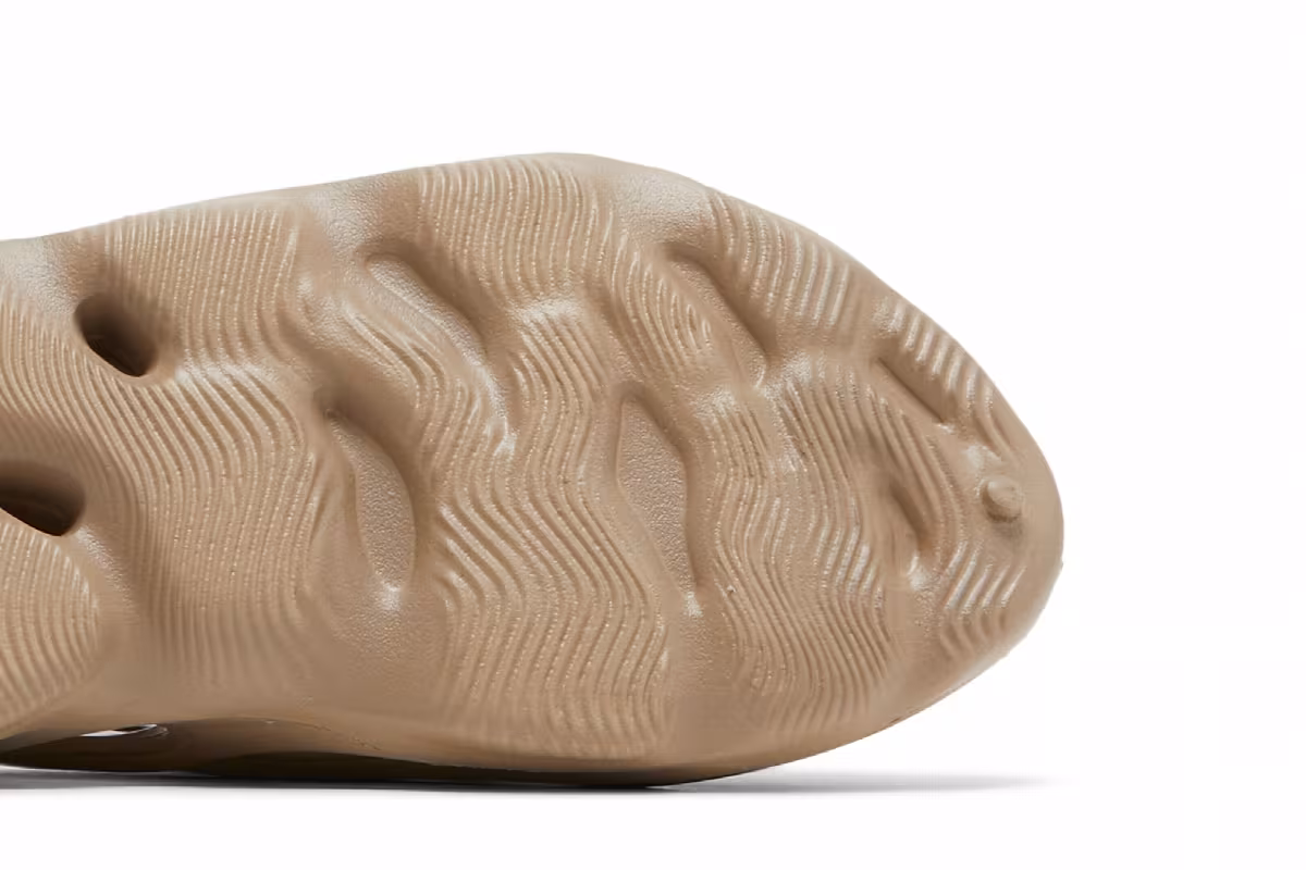 adidas Yeezy Foam Runner Mist, view 6