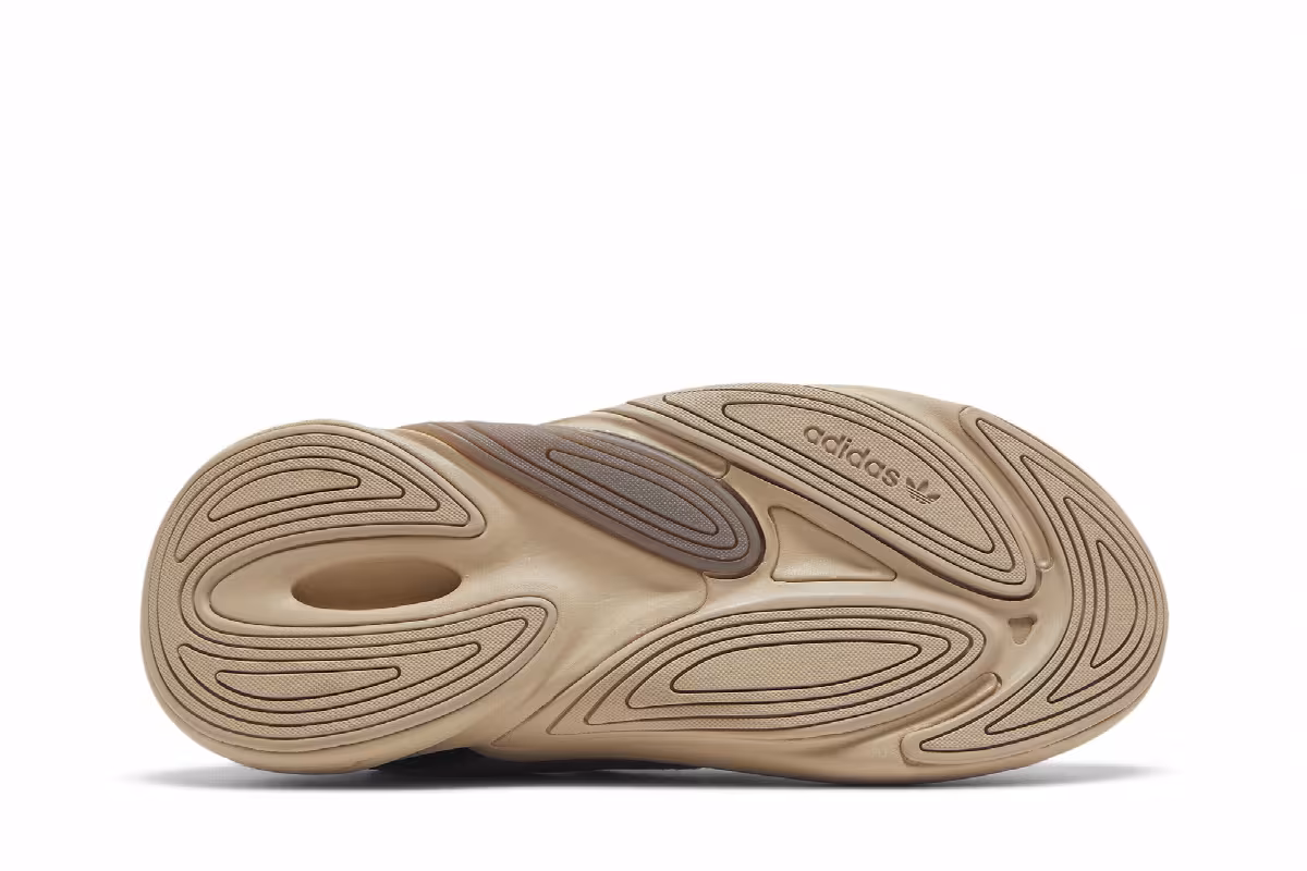 Adidas Women's Ozelia Trace Brown Legend Ink, view 5