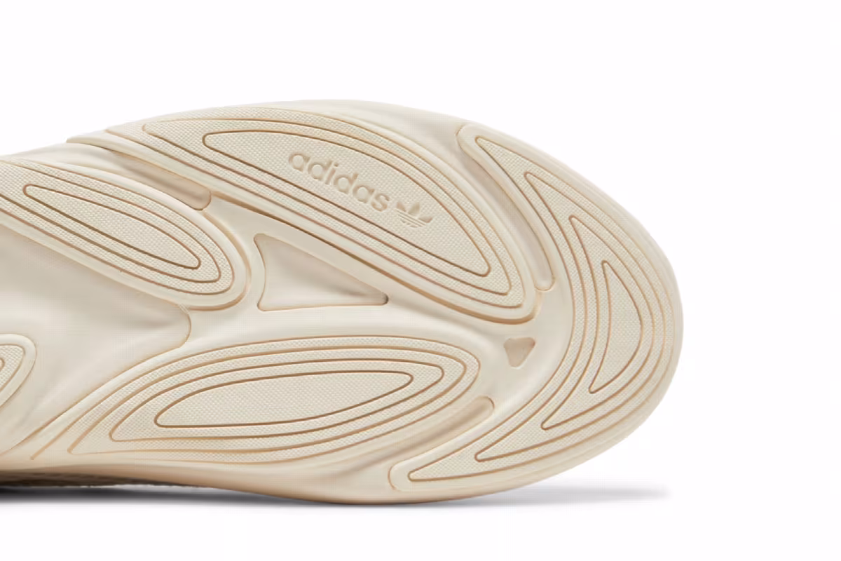 Adidas Ozelia Triple White, view 6