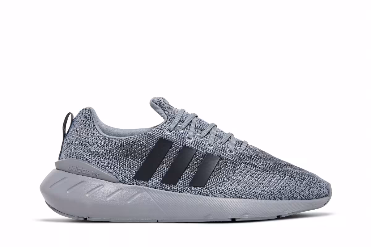 adidas Swift Run 22 Triple Grey, view 2
