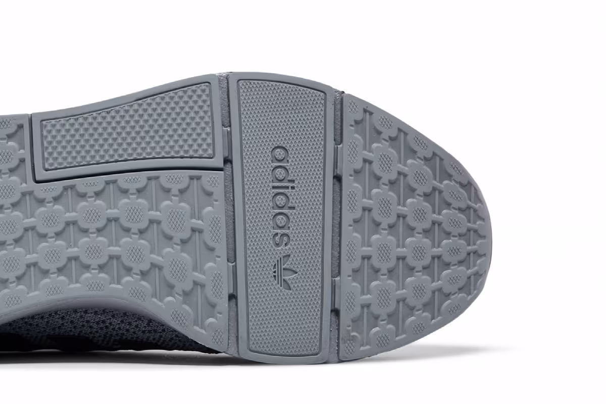 adidas Swift Run 22 Triple Grey, view 6