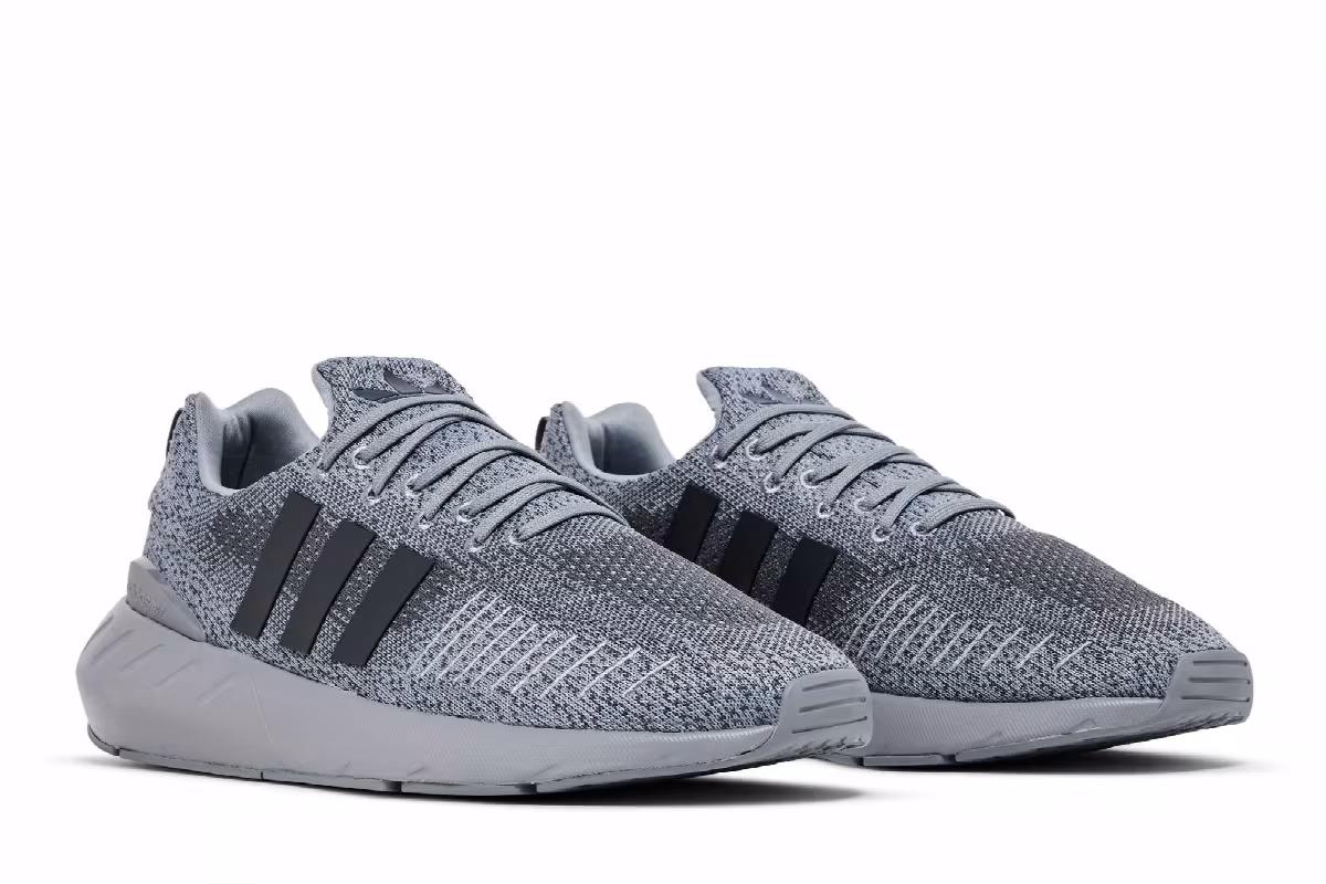 adidas Swift Run 22 Triple Grey, view 9