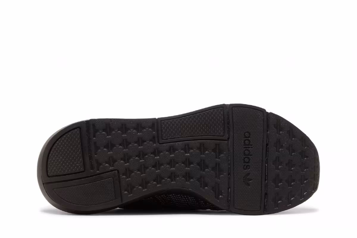 Adidas Swift Run 22 Big Kid Black, view 5