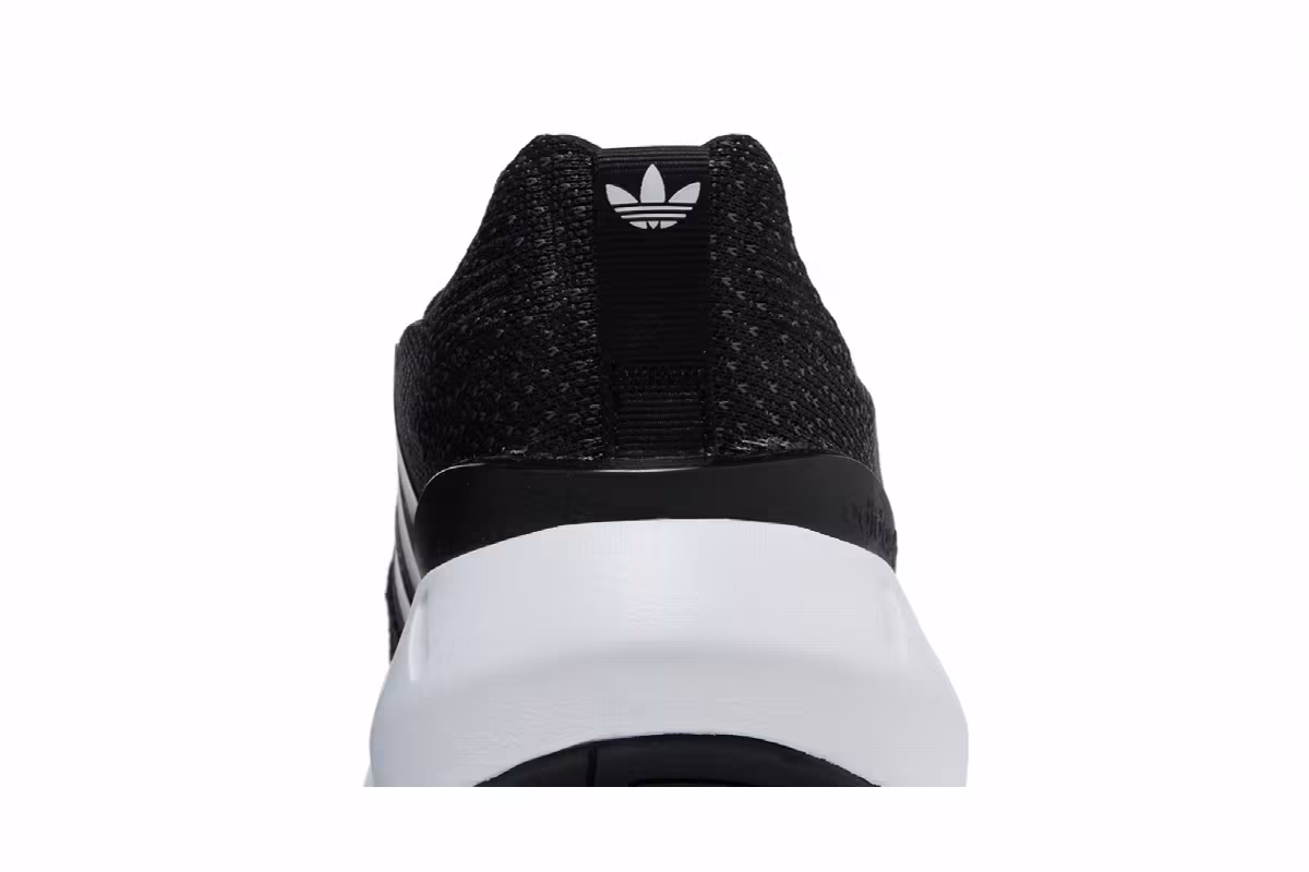 Adidas Swift Run 22 Black Grey, view 8