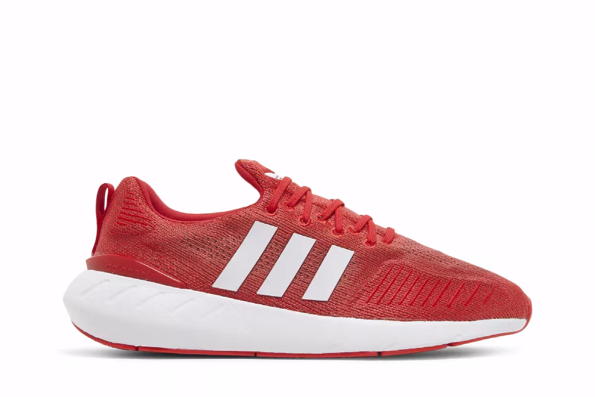 Adidas Swift Run 22 Vivid Red White, view 2