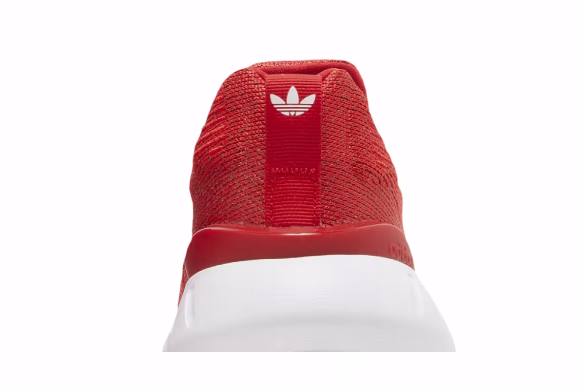 Adidas Swift Run 22 Vivid Red White, view 8