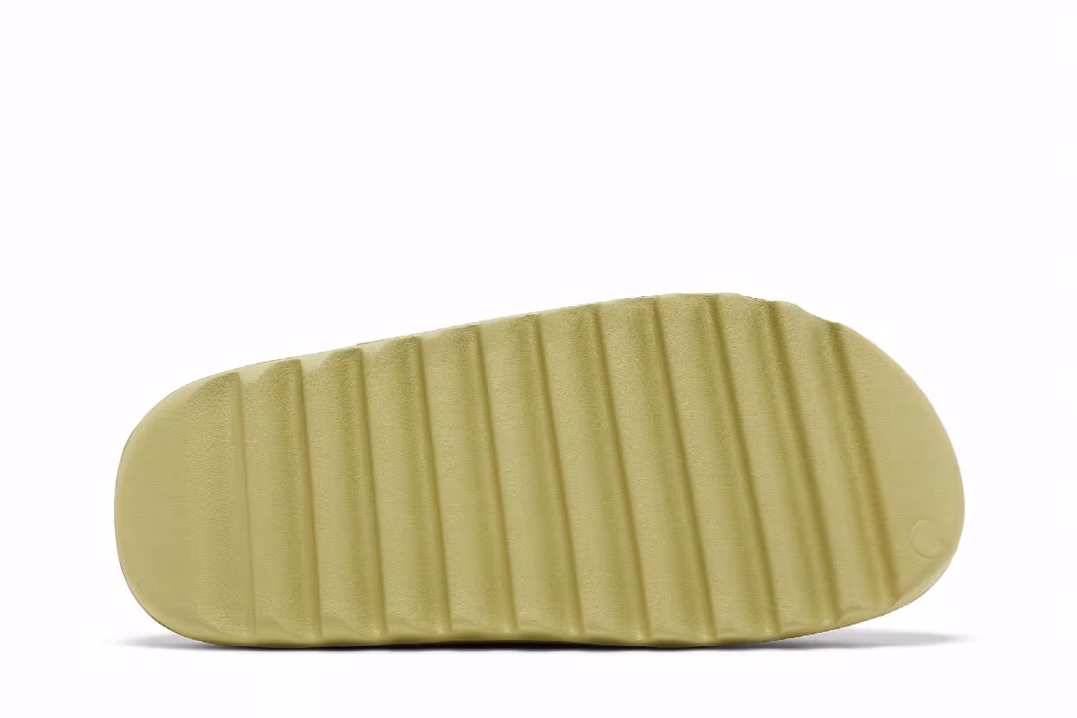 adidas Yeezy Slides Resin 2022, view 5