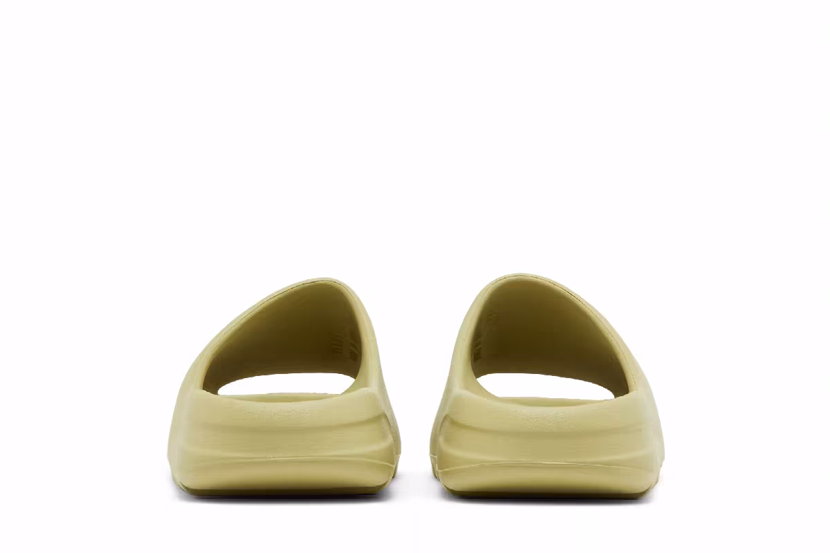 adidas Yeezy Slides Resin 2022, view 7